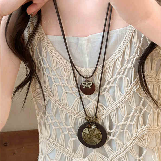 New Chinese Zen bronze feather necklace for women's bohemian ethnic style double layered long sweater chain accessories