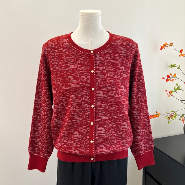 Mom's autumn sweater thin round neck top 2025 spring and autumn new style middle-aged and elderly people's fashionable loose base shirt