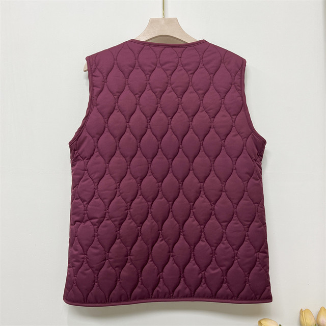 Grandma's winter velvet vest, middle-aged and elderly warm vest, female mother's sleeveless top, elderly thickened vest