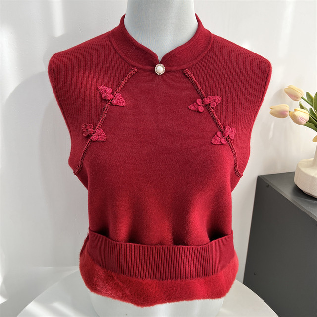 Mom's winter velvet sweater bottoming shirt, fashionable new style, middle-aged and elderly women's winter inner layer, thickened knitted woolen sweater