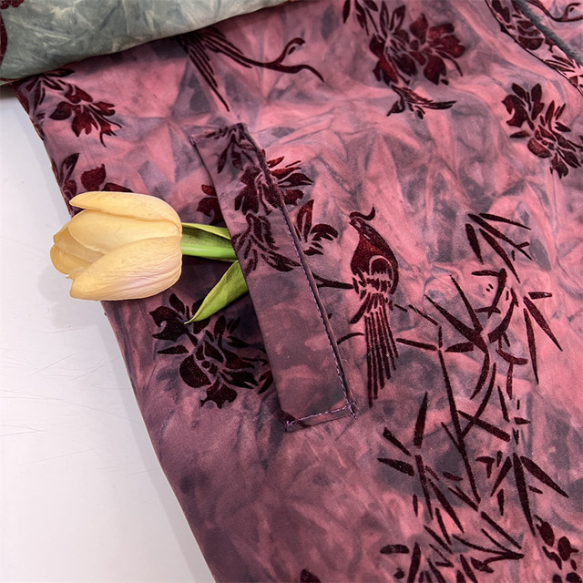 Elderly women's winter coats, grandma's imitation fur coats, mother's high-end cotton clothes, old ladies' autumn and winter thick tops