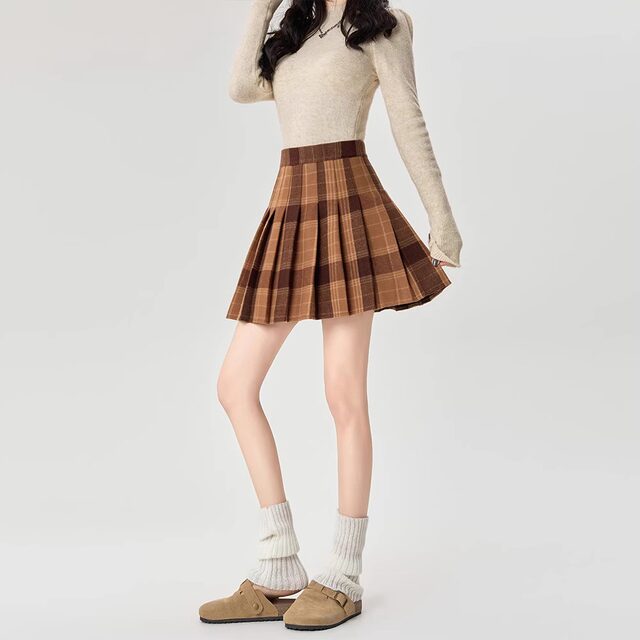Large size 2025 summer new British style skirt for women's age-reducing pleated skirt retro woolen A-line short skirt