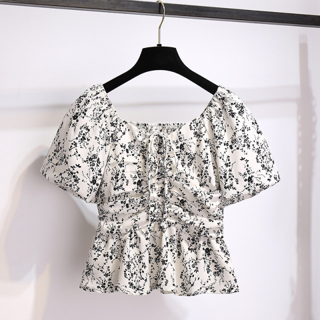 Black floral one-length neck off-shoulder clavicle puff short-sleeved shirt for women 2025 summer new temperament short top