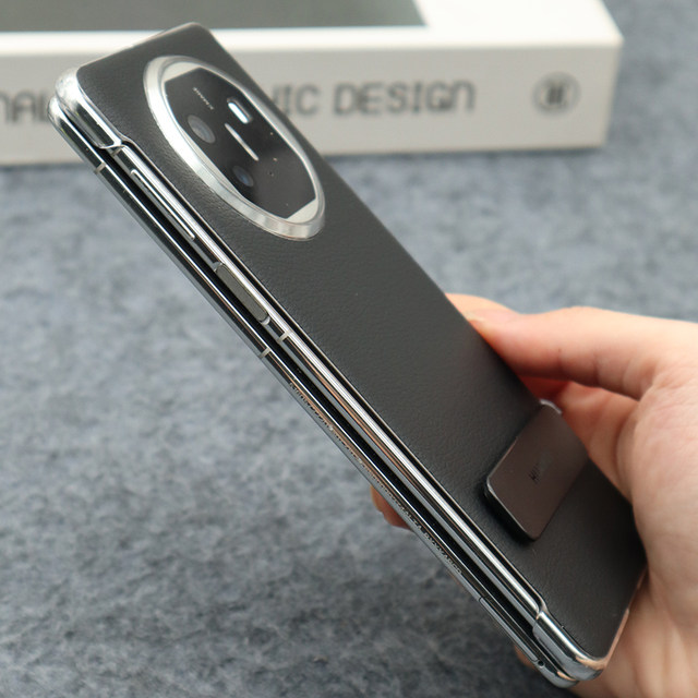 Suitable for Huawei matex5 original mobile phone case rotating bracket Matex6 folding screen official original same style collector's version ultra-thin frameless genuine leather protective case x3 simple business authentic rear case