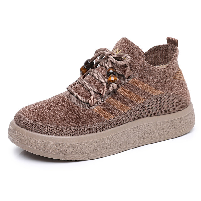 2025 Winter New Old Beijing Cotton Shoes Women's Velvet Thickened Warm Anti-Ski Ground Boots One-Step Mom Cotton Boots