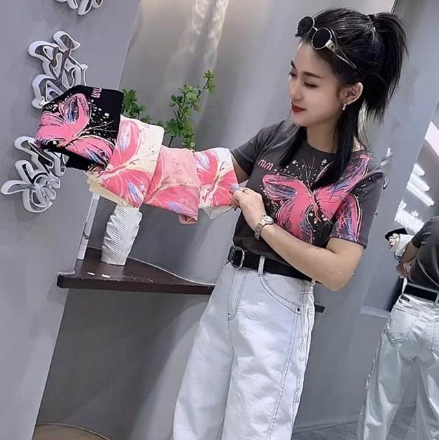 High-quality pure cotton short-sleeved T-shirt for women in summer 2025 new fashionable age-reducing shirt slimming shoulder T-shirt top
