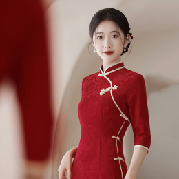 Red Cheongsam toast Autumn and winter long sleeves Bride wedding back door New Chinese custom wedding dress usually wear