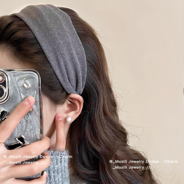 Autumn high skull top wide edge headband for women 2025 new high-end headband fashionable and fashionable daily hairpin hairpin headband