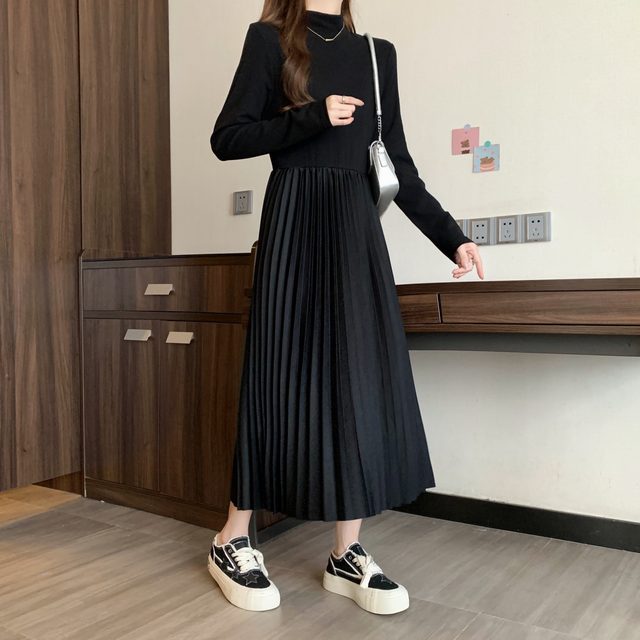 
Plus size autumn and winter 2025 new style plus velvet and thickened high-end long pleated skirt with bottoming dress and coat