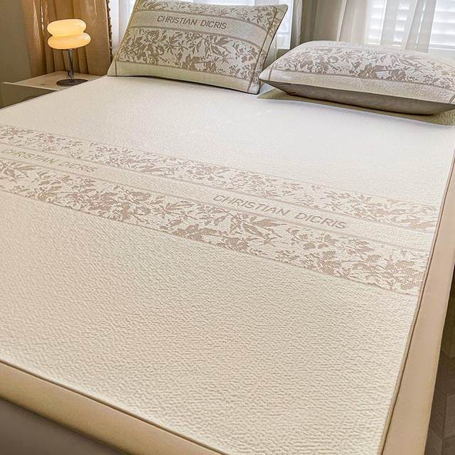 Class A mother and baby summer iced bean mat machine washable 2025 new super cool ice silk mat household soft mat