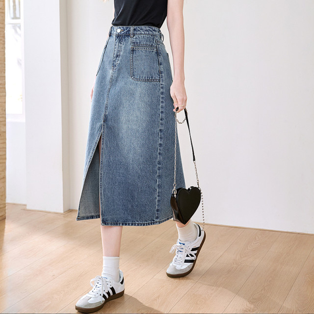 betu 100 pictures with front slit grinding white washing denim skirt women's midskirt 2025 summer new high-waisted skirt
