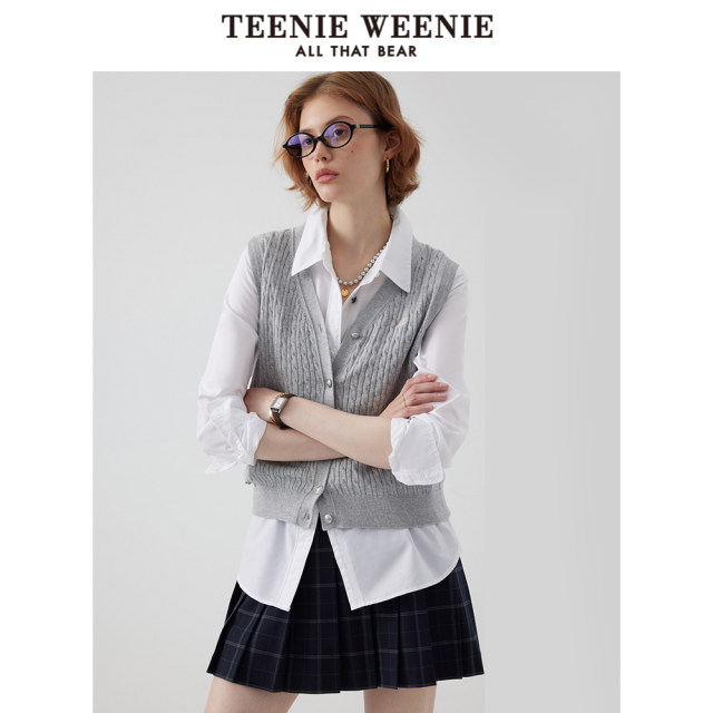 TeenieWeenie Bear Women's Spring V-neck Cable Knitted Vest Vest Outside and Inner Women
