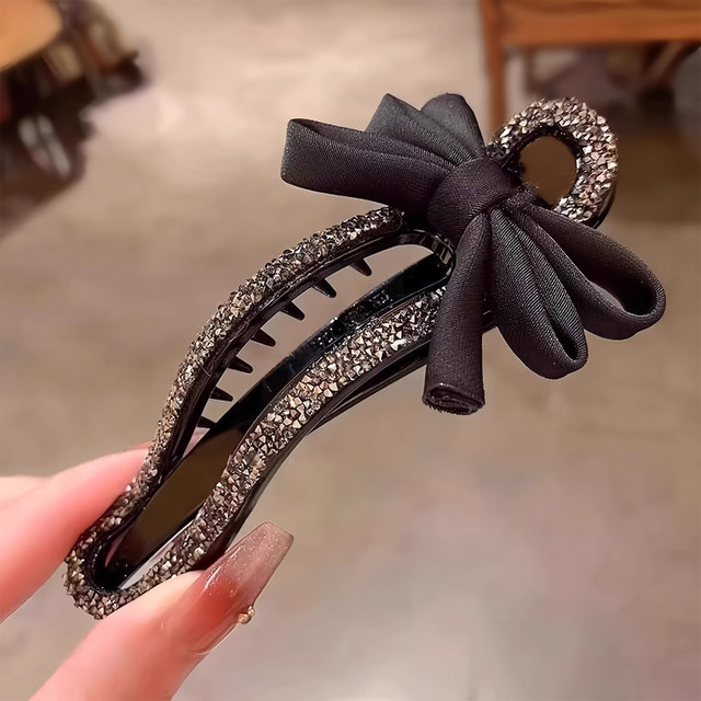 Light luxury lazy grab clip diamond clip for women with high-end hair volume for less back head hair clip new duckbill clip hair accessories