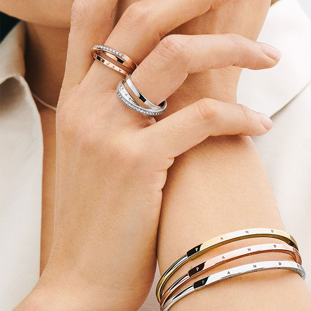 
Pandora Pandora Outlet New Classic Series I-D Bracelet Silver Temperament as a Gift for Your Girlfriend