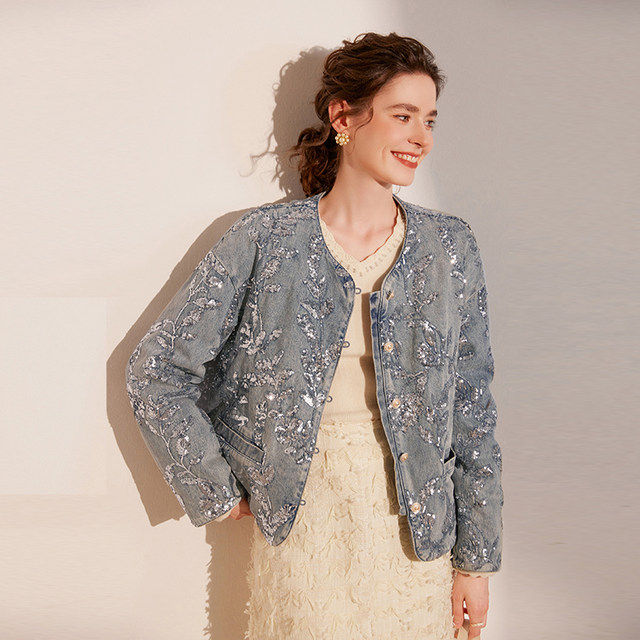 White Deer Fashionable denim sequins embroidered down jacket 2024 winter new elegant round collar single -breasted down jacket female

