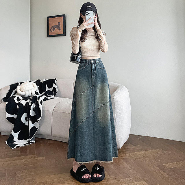 Retro denim skirt for women 2025 new autumn high-waisted slim A-line hip-pack medium-length breasted splicing skirt
