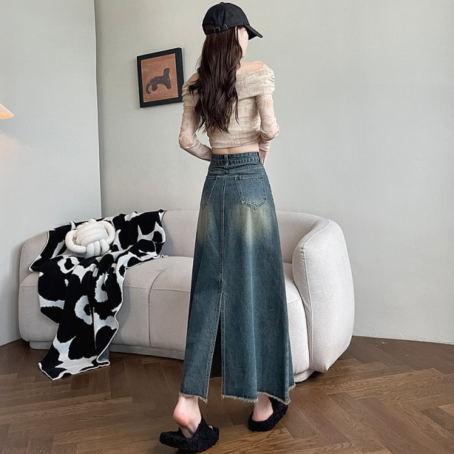 Retro denim skirt for women 2025 new autumn high-waisted slim A-line hip-pack medium-length breasted splicing skirt
