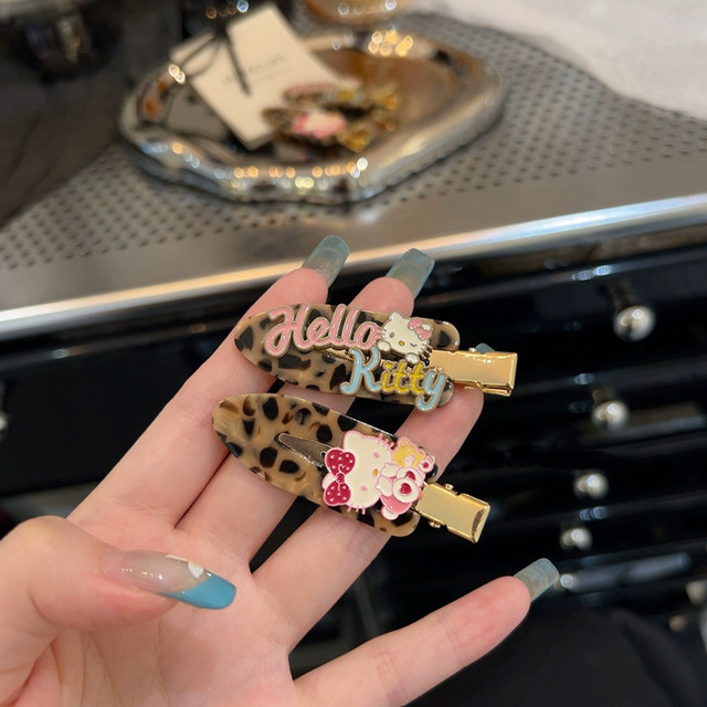 
Korean leopard print KT cat hair clip spatula clip cute girl heart bang clip side clip without mark clip