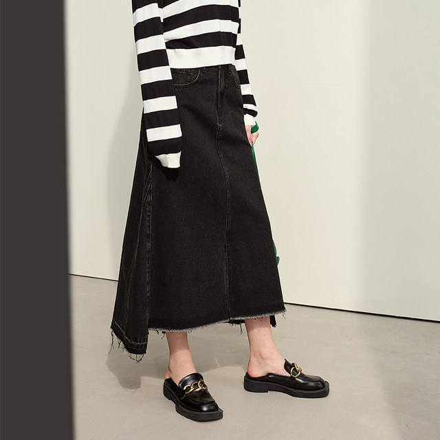 Amii2025 summer new minimalist Hong Kong style old-fashioned white slit A-line skirt cotton denim skirt women