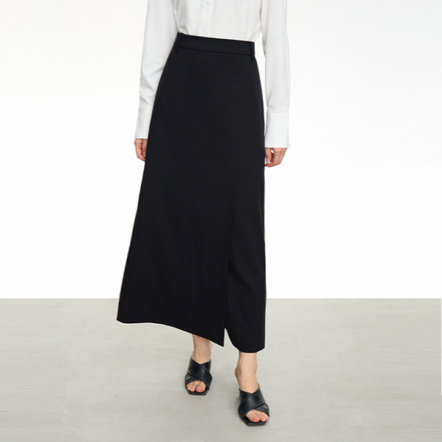 Amii2025 Spring New Commuter Intellectual and Versatile High-Slit A-line Skirt Skirt Women's Slim Black Skirt
