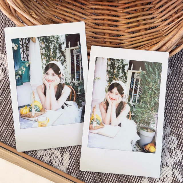 Brand new genuine mini12 same model Polaroid camera cuky Polaroid one-time imaging cheap student gift