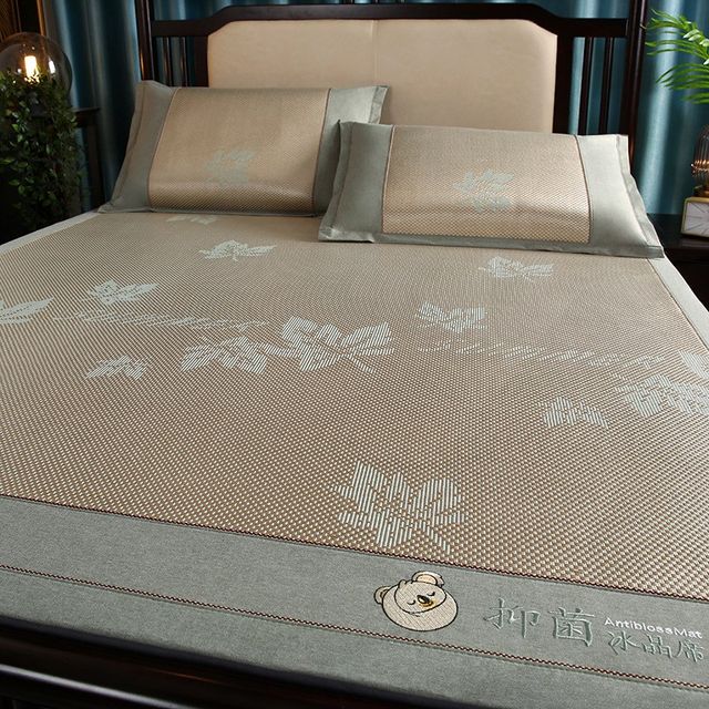 Maternal and infant-grade ice rattan mat, summer ice silk mat, three-piece set for sleeping naked, washable folding mat, summer air-conditioned soft mat