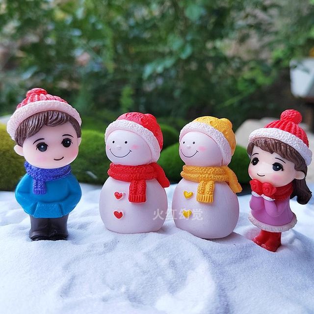 
Micro landscape snow scene couple snowman creative handmade trinkets Christmas bauble DIY decoration small ornaments gifts