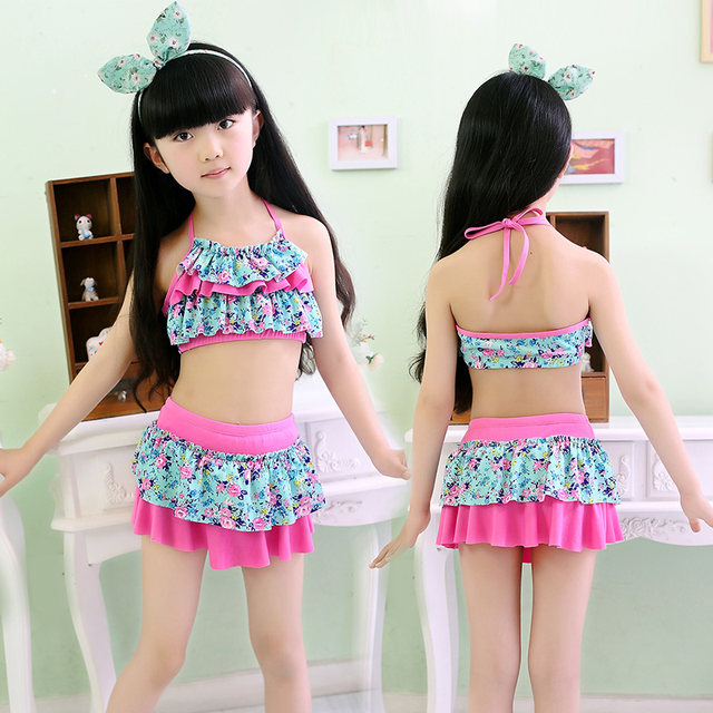 The new girl swimsuit split skirt, a young girl, a little girl princess, a swimsuit Korean version of the Bikini
