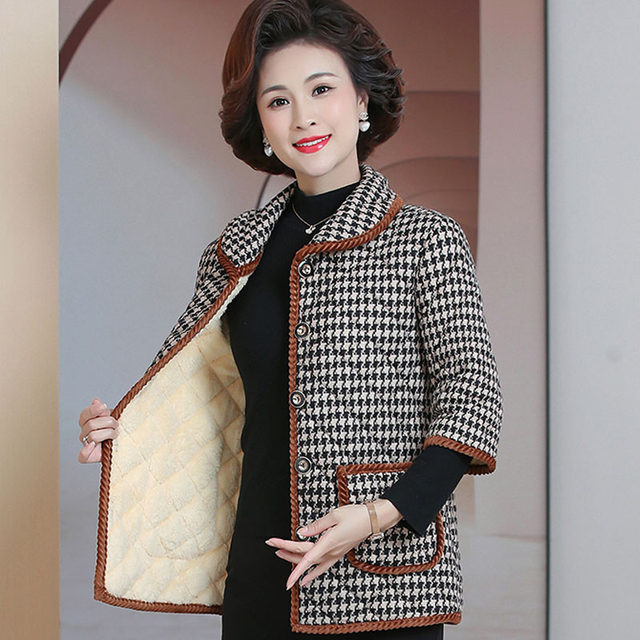 Middle -aged and elderly vest women in autumn and winter wearing velvet medium sleeve cotton coat old people mothers dress cotton jacket short -sleeved horse clip jacket