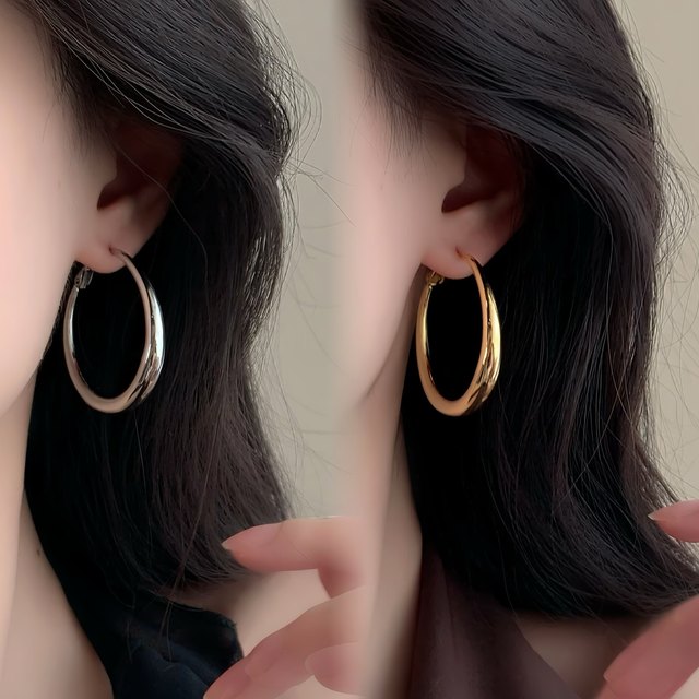 Dazzling Zhao Lusi Xu me dazzling same style plain hoop earrings mosquito coil disc ear clip earrings earrings women's earrings