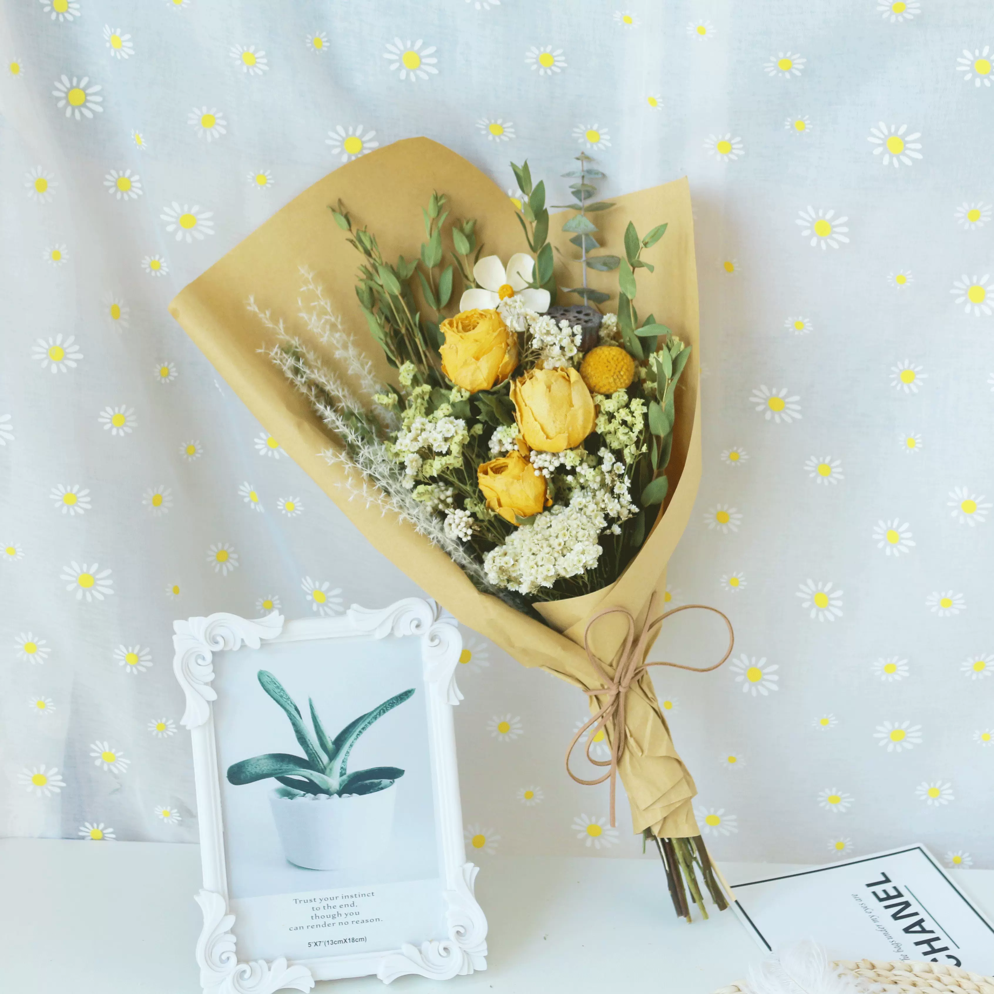 玫瑰木棉花干花花束尤加利花束森系简约装饰生日礼物拍摄