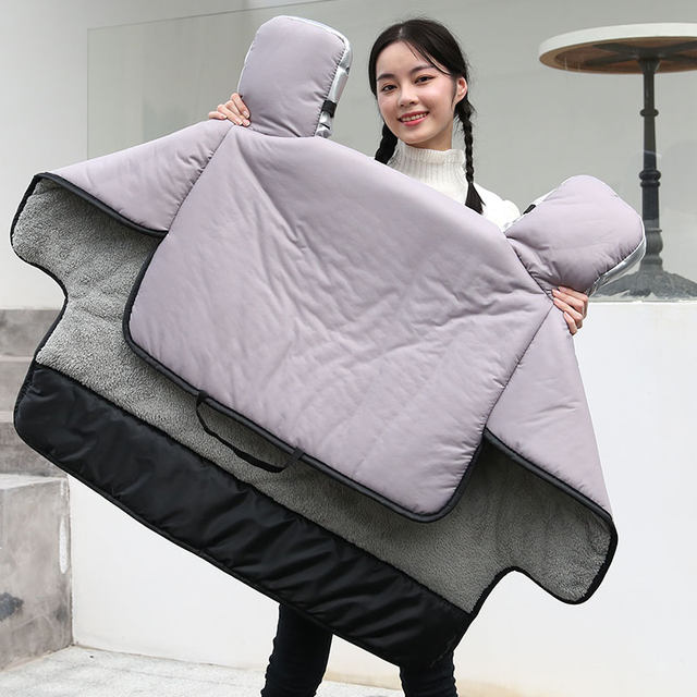 Electric vehicle windshield quilt in winter, thickened with velvet, waterproof and cold-proof, warm battery motorcycle windproof cover for men and women in winter