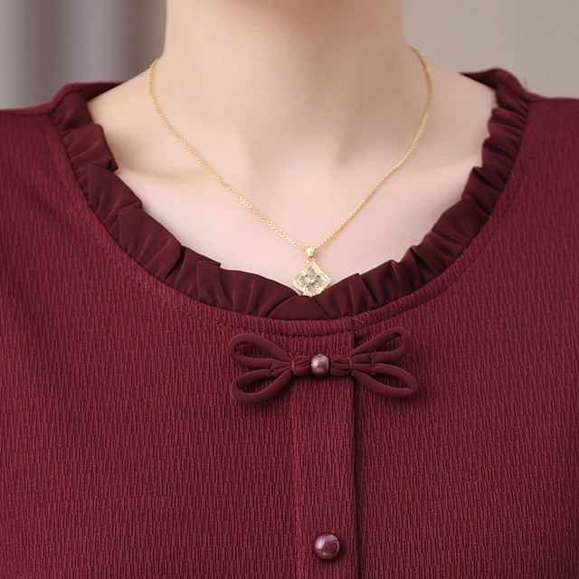 Mom's shirt spring and autumn fashionable long-sleeved T-shirt 2025 new style middle-aged and elderly women's autumn knitted base top