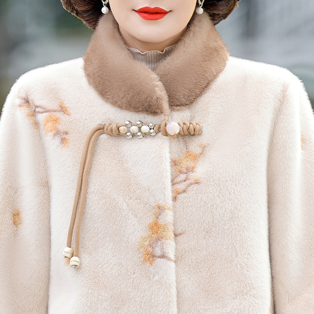 Middle-aged mother's autumn woolen coat mink velvet middle-aged and elderly women's autumn and winter fur one-piece fur coat short style