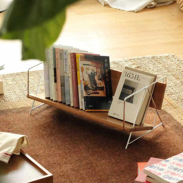 Nordic retro creative book stand small bookshelf cherry wood solid wood storage rack medieval desktop book storage rack