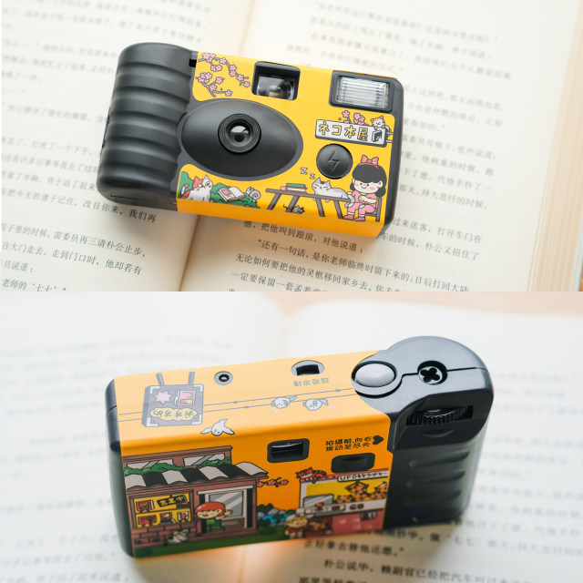 Disposable film camera illustration color rinsing film point and shot camera half-frame retro student birthday gift