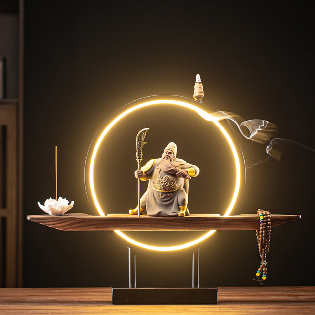 Chinese Zen backflow incense burner Guan Gongwu God of Wealth Guan Erye Guan Yu attracts wealth aromatherapy burner desktop office lamp ornaments