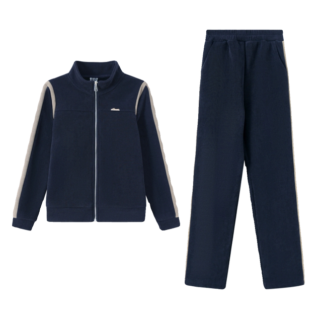 Middle-aged women's new winter tops 40 and 50 years old mothers' winter sports suits plus velvet and thickening casual two-piece winter set