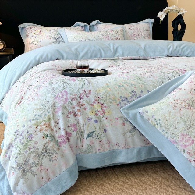 Special offer European type A maternal and infant grade milk velvet four-piece winter warm thickened coral velvet quilt cover flannel 4