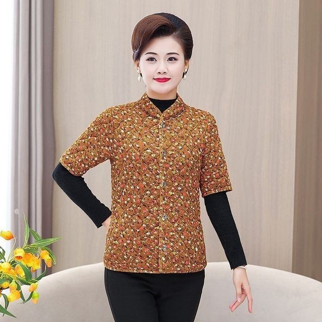 New middle-aged and elderly women's clothing autumn and winter elderly quilted vest short-sleeved thermal vest mother's clothing sleeved cotton vest