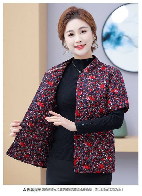 
New half-sleeved cotton jacket with three-quarter sleeves outside wearing winter thickened cotton jacket for women's vest warm mother's clothing for middle-aged and elderly cotton jacket