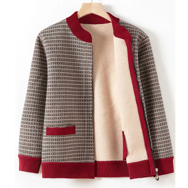 Middle-aged and elderly autumn and winter coats for women, grandma, fashionable tops, plus velvet, thickened mother, small wife, warm shirt