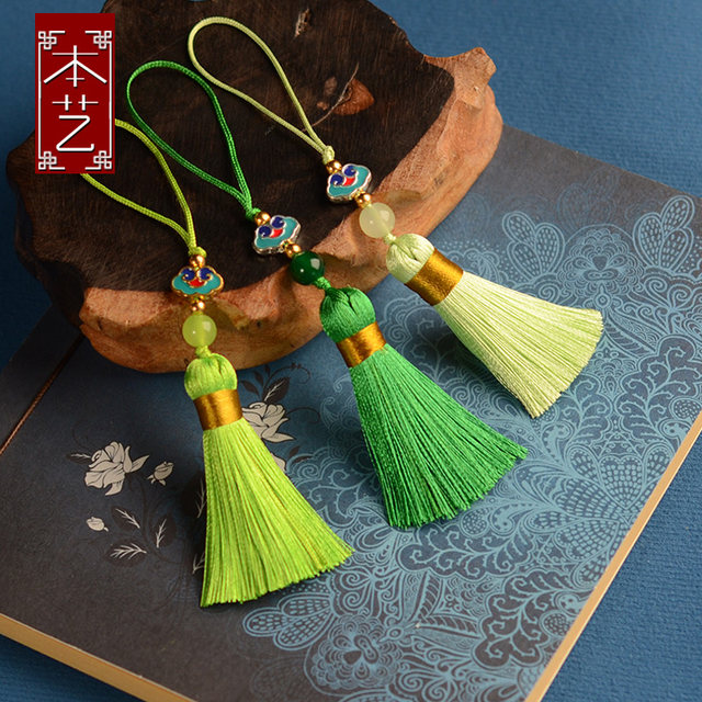 Tassels 5 cm short metal hat Xiangyun spike DIY handmade jewelry clothing bookmark decoration accessories hanging spike