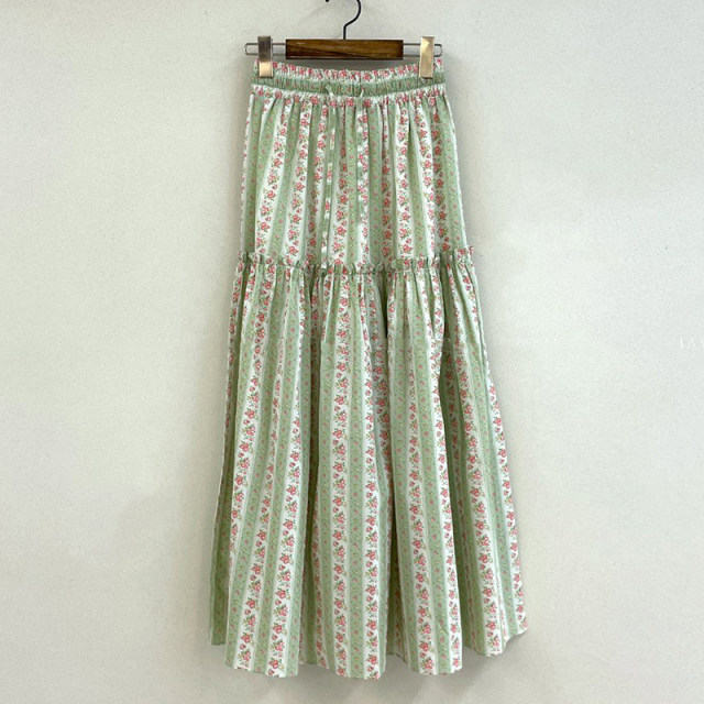 South Korea Chic Summer Summer High -waisted high -waisted high -waisted lean lace -ups stitching large swinged floral skirt women