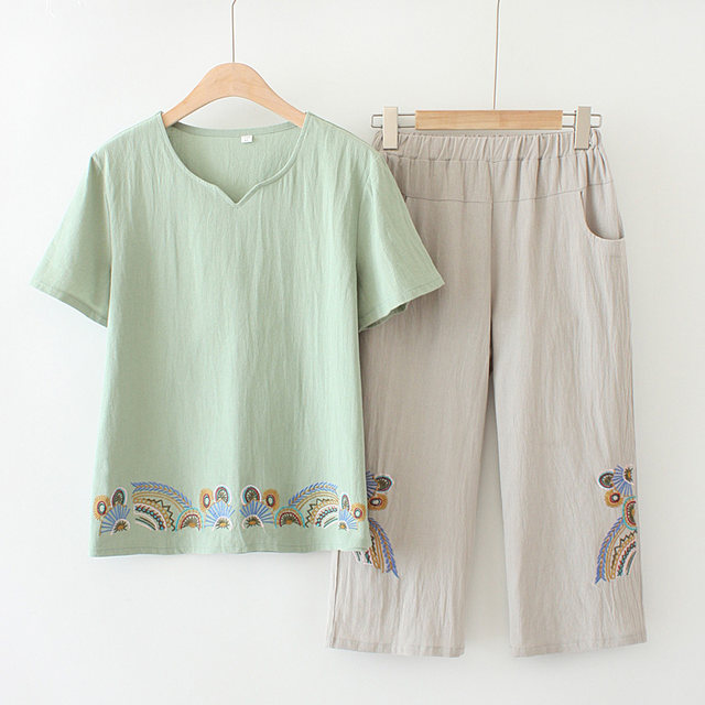 Summer mother short -sleeved two -piece suit Middle -aged women's large -size cotton embroidered fashion T -shirt middle -aged old -fashioned shirt
