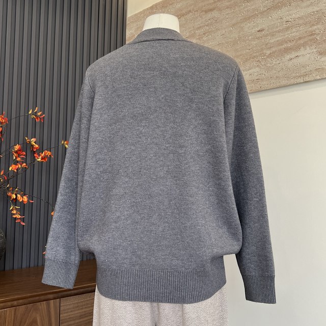 Fashionable autumn and winter mother's wear new thickened half turtleneck top with warm all-in-one fleece sweater for middle-aged and elderly women