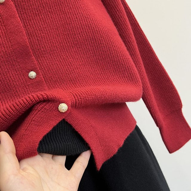 Fashionable and Western-style mother's clothing, new knitted tops and pants, two-piece middle-aged and elderly women's autumn and winter sweater sets