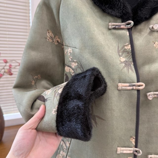 Middle-aged and elderly winter cotton-padded clothes, new Chinese-style fur collar cotton-padded clothes, women's thickened coats, mother's stand-up collar old lady's cotton-padded jackets