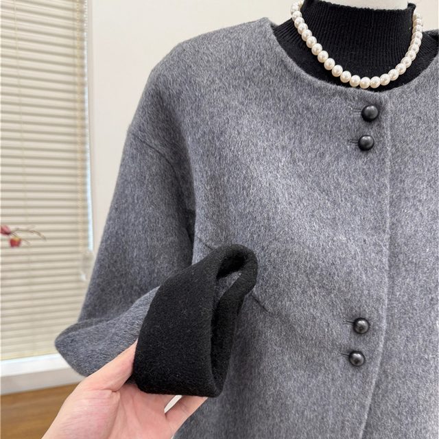 Middle-aged mother autumn and winter woolen coat 2025 new style middle-aged and elderly women's spring and autumn knitted top jacket