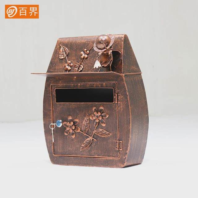 
Mailbox world, iron art mailbox, metal wall-mounted mailbox, retro handmade creative home and gardening crafts manufacturer